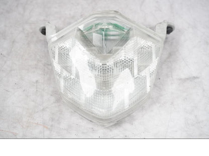 Framsidan på Baklampa från en Kawasaki ZX-10R -2008 motorcykel.