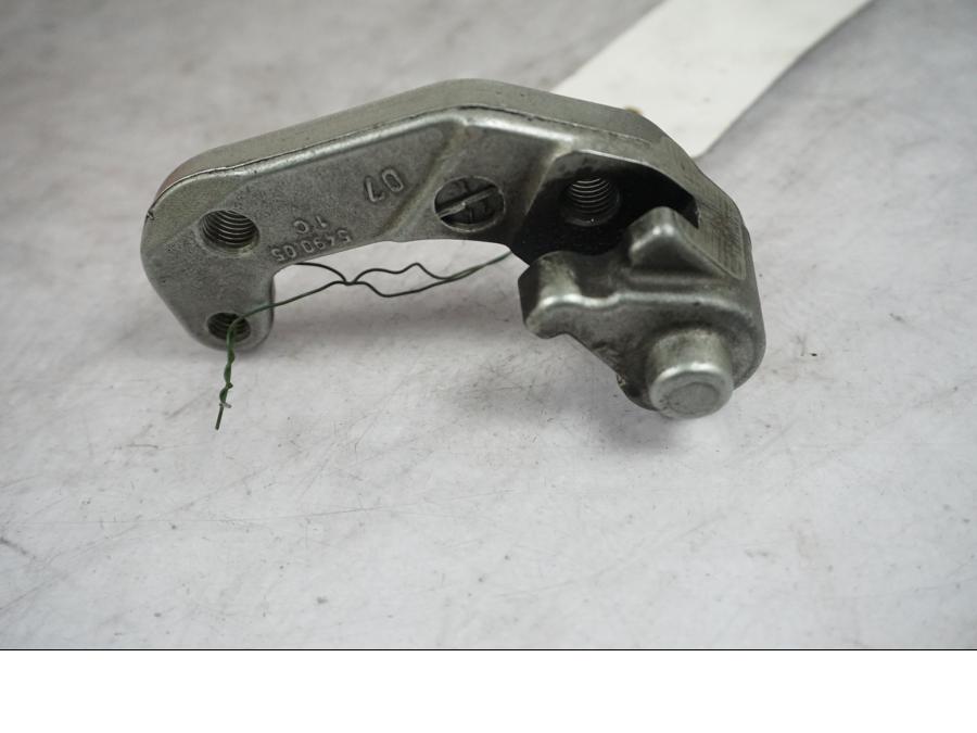 Höger sida på Bromsoksfäste från en Yamaha XT660Z Tenere -2009 motorcykel.