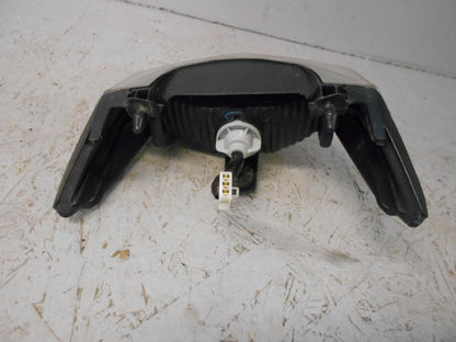 Höger sida på Baklampa från en Honda CBR 125 R -2006 motorcykel.