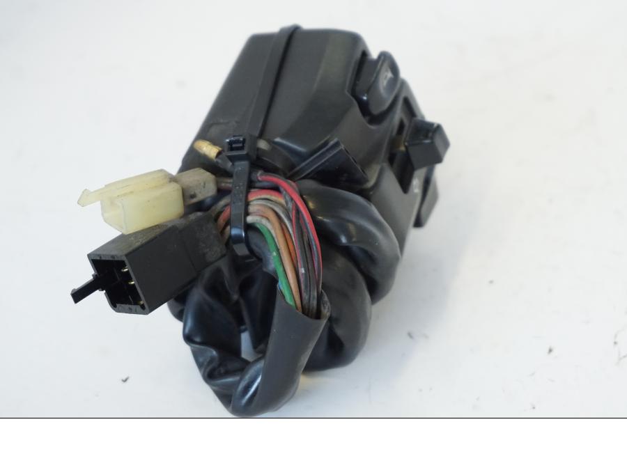 Extrabild1 på Styrelreglage från en Kawasaki ZR-7 -2001 motorcykel.