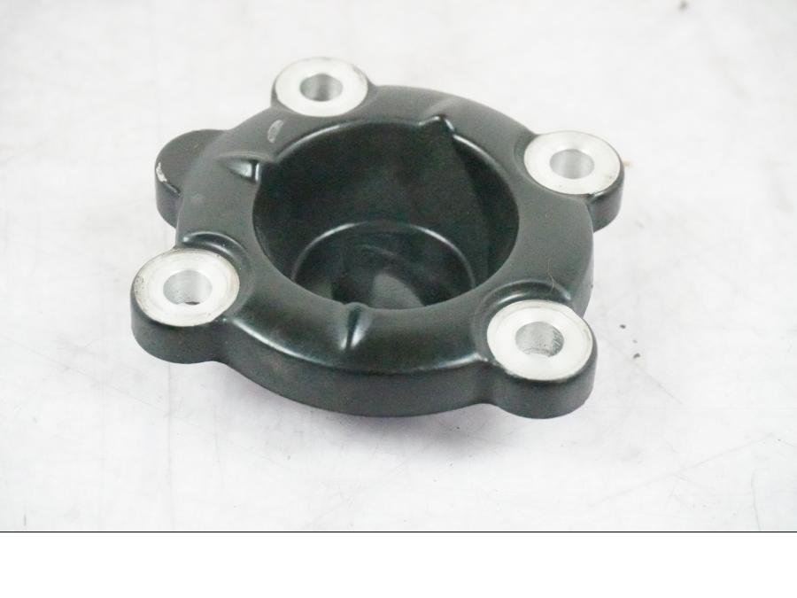 Framsidan på Motorkåpa från en BMW K 1200 S -2005 motorcykel.