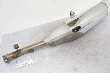 Framsidan på Ljuddämpare från en BMW K 1600 GTL -2015 motorcykel.