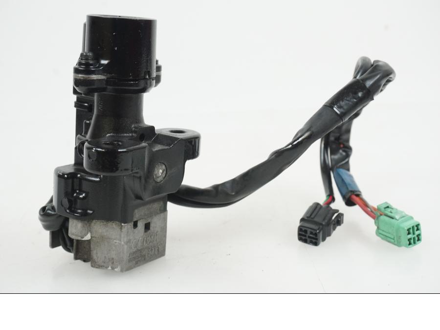 Extrabild3 på Låssats från en Suzuki GSX-R 750 -2009 motorcykel.