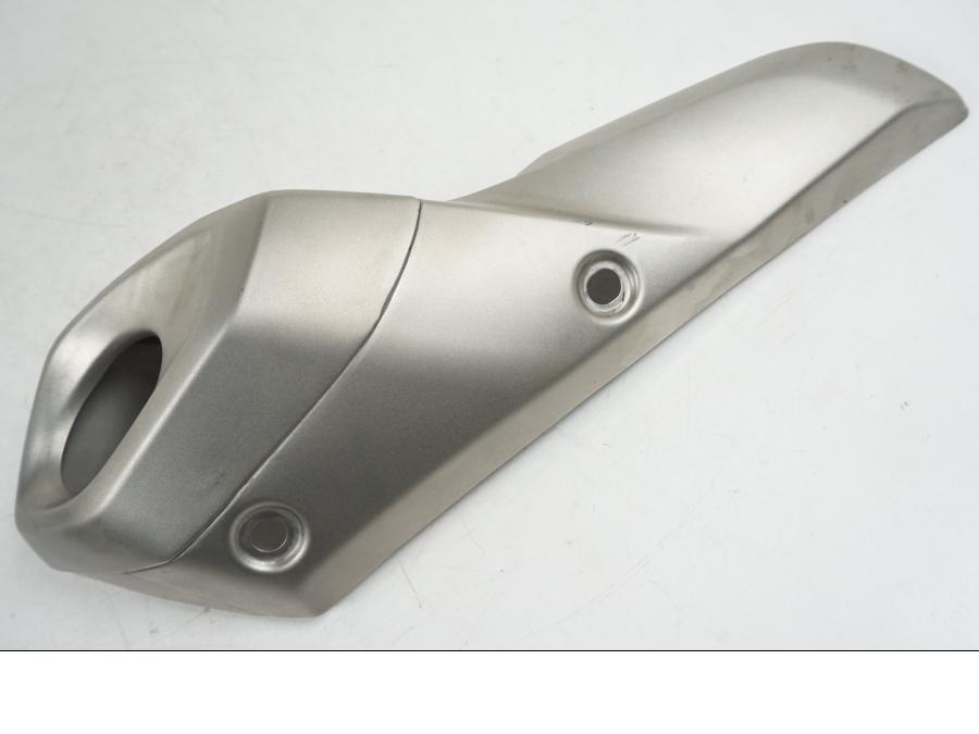 Framsidan på Ljuddämpardekor från en Honda CB 650 F Hornet -2017 motorcykel.