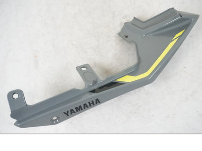 Framsidan på Bakvinge från en Yamaha MT 125 -2017 motorcykel.