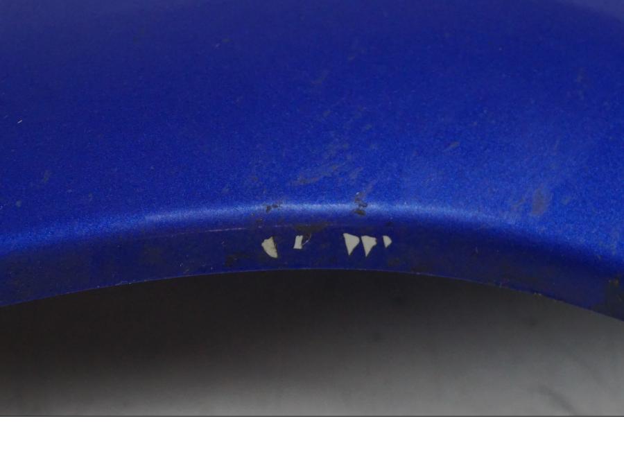 Höger sida på Sidkåpa från en Yamaha YZF 1000 R1 -2007 motorcykel.