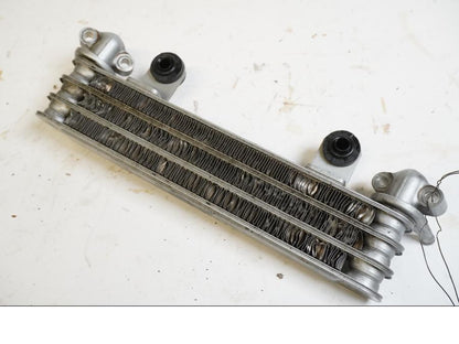 Framsidan på Oljekyl från en Honda VFR 750 -1988 motorcykel.