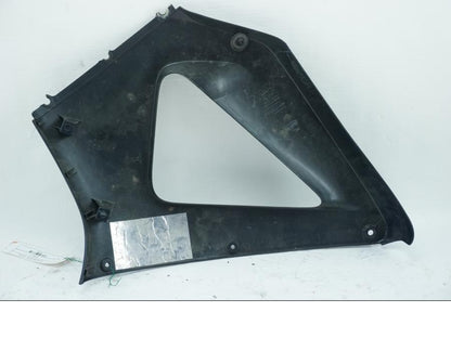 Baksidan på Sidkåpa från en Honda CBR 900 RR -2000 motorcykel.