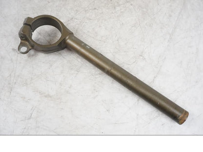 Snett uppifrån på Styre från en Kawasaki ZX-6R -2006 motorcykel.