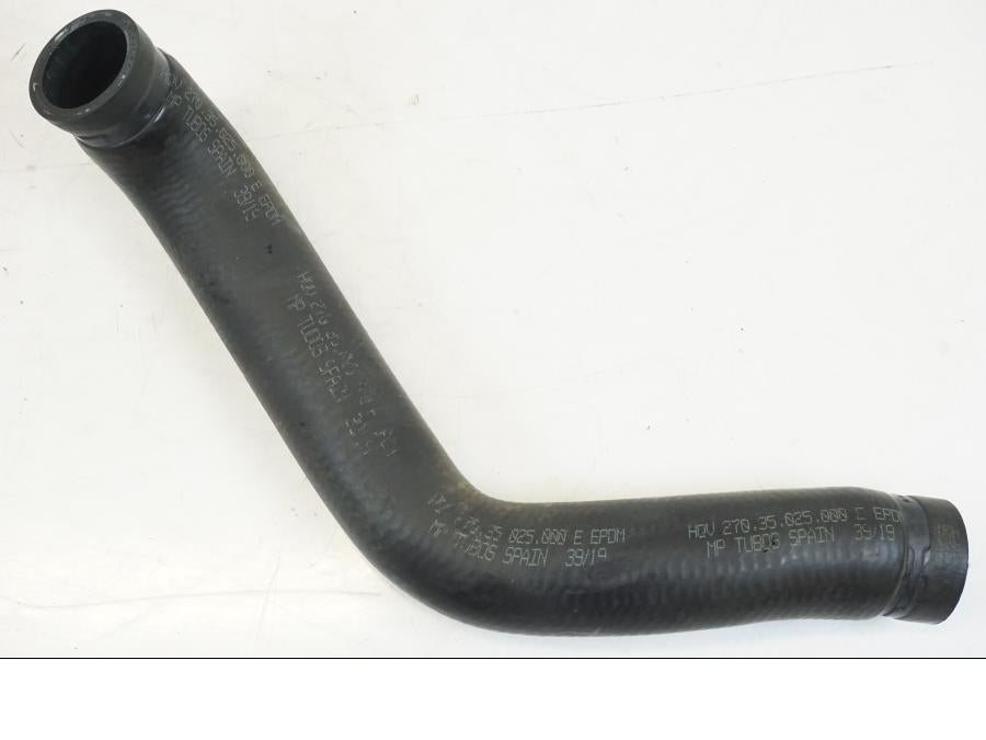 Höger sida på Vattenkyl Slang Set från en Husqvarna 701 Supermoto -2020 motorcykel.