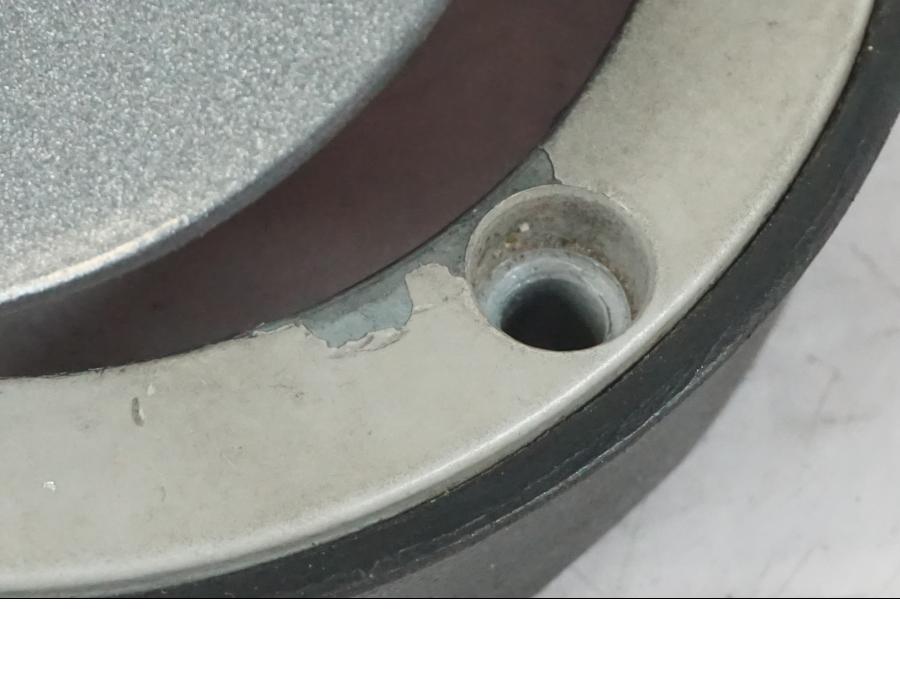 Snett uppifrån på Tanklock från en Triumph Tiger Explorer -2013 motorcykel.