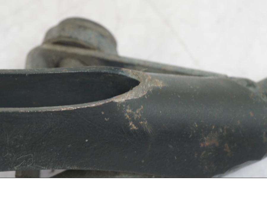 Extrabild5 på Centralstöd från en BMW R 1200 GS -2005 motorcykel.