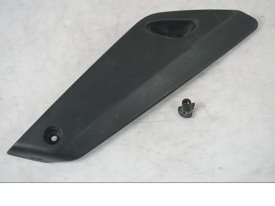 Framsidan på Gaffelbendekor från en BMW R 1200 R -2007 motorcykel.