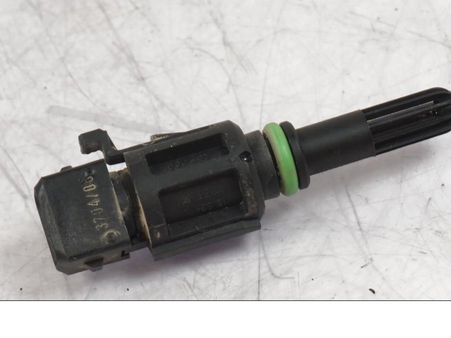 Baksidan på Luftburksensor från en BMW R 1200 GS -2005 motorcykel.