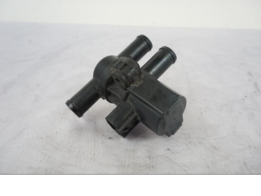 Höger sida på Second Air från en Suzuki GSX-R 1000 -2005 motorcykel.