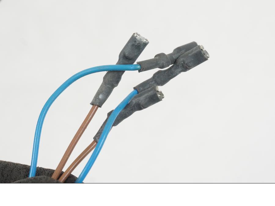 Baksidan på Kablage från en BMW F 800 GS -2008 motorcykel.