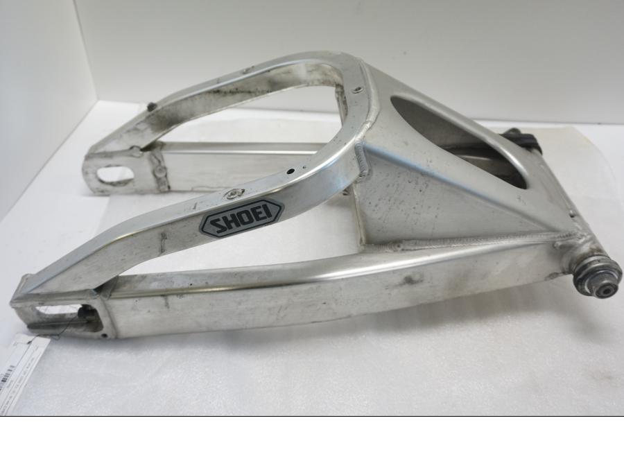 Framsidan på Sving från en Yamaha YZF 1000 R1 -2001 motorcykel.