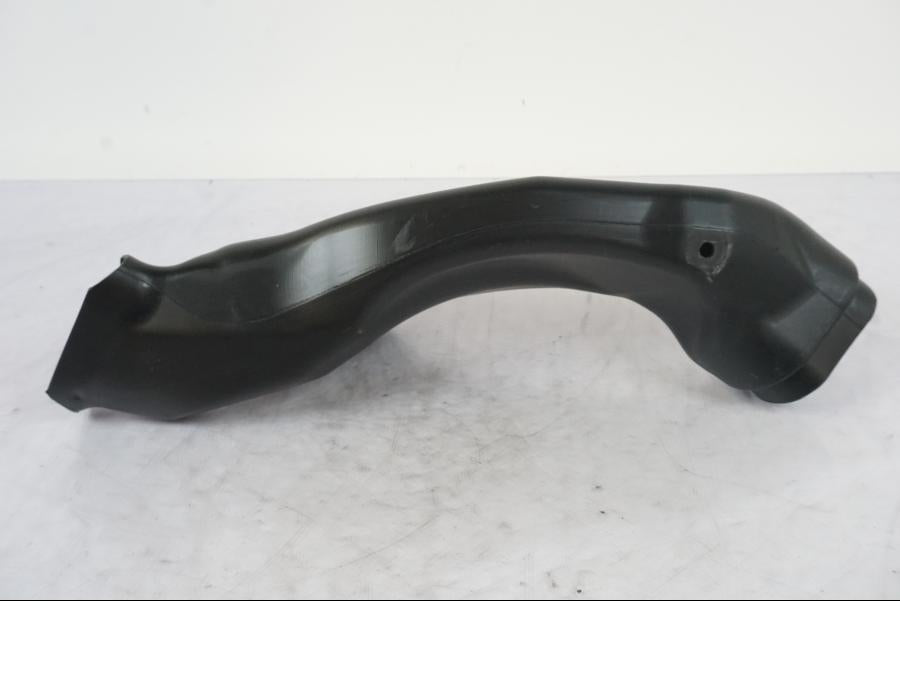 Höger sida på Luftintag från en Suzuki GSX-R 1000 -2005 motorcykel.