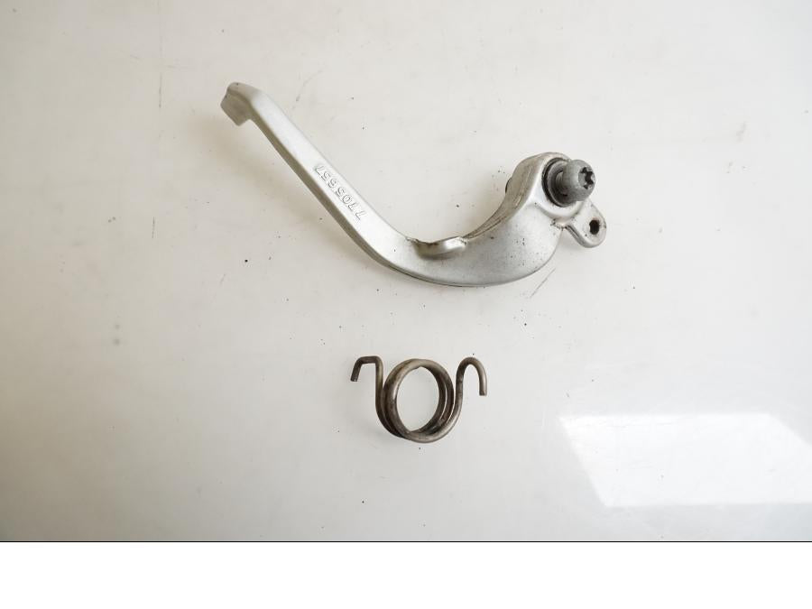 Framsidan på Bromspedal från en BMW K 1200 S -2007 motorcykel.