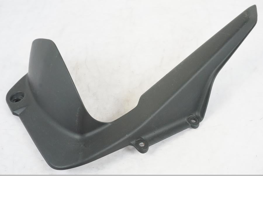 Framsidan på Svingskärm från en Kawasaki ER-6N -2016 motorcykel.