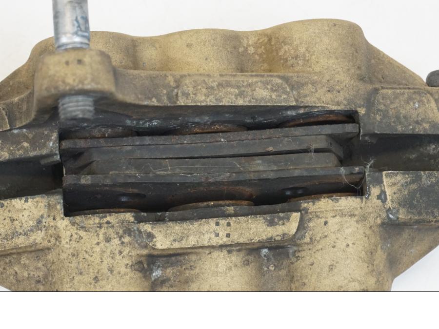 Extrabild1 på Bromsok från en Kawasaki ZX-12R -2000 motorcykel.