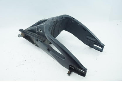 Höger sida på Sving från en Suzuki GSX-R 1000 -2009 motorcykel.