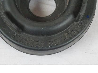 Höger sida på Strålkastargummi från en Kawasaki Z 900 -2019 motorcykel.