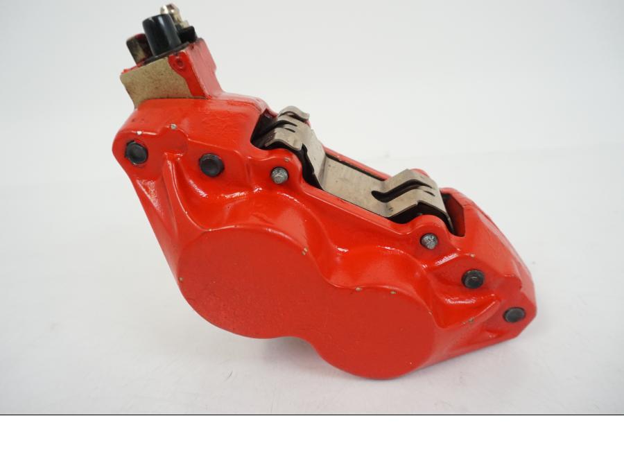 Vänster sida på Bromsok från en Aprilia RS 250 -1998 motorcykel.