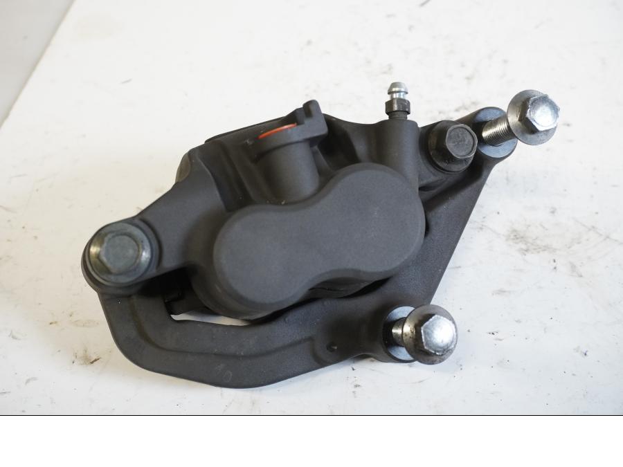 Framsidan på Bromsok från en Yamaha FZ-6 -2005 motorcykel.