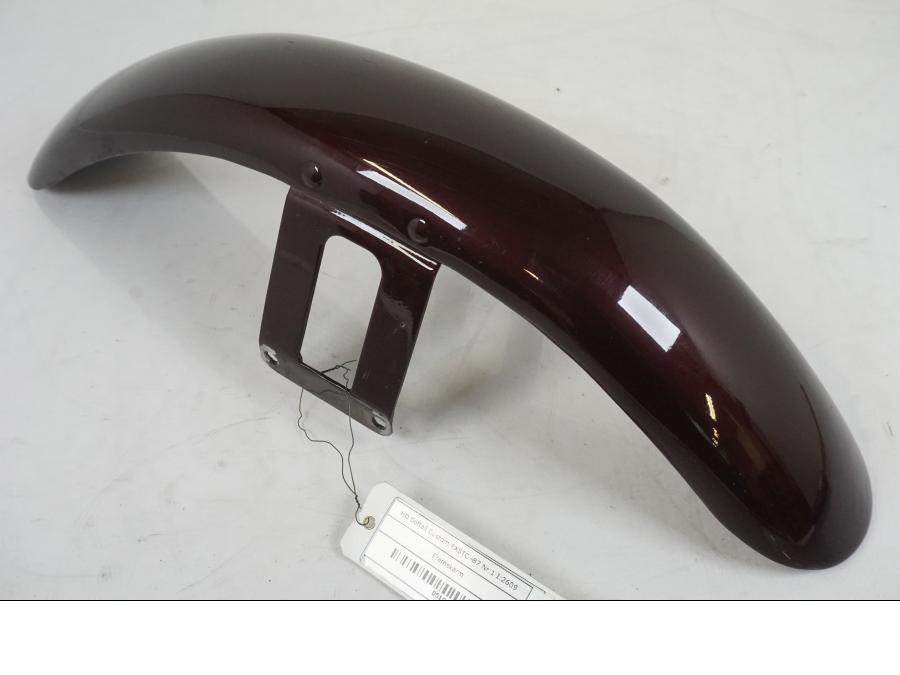 Framsidan på <p>Framskärm från HD Softail Custom FXSTC 1987.</p>

<p>Repor samt mindre slitage av lack se bilder.</p> motorcykel.