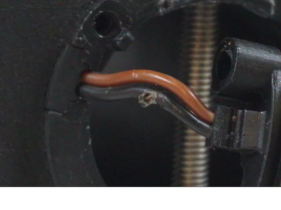 Snett uppifrån på Värmehandtag från en BMW R 1250 GS -2021 motorcykel.