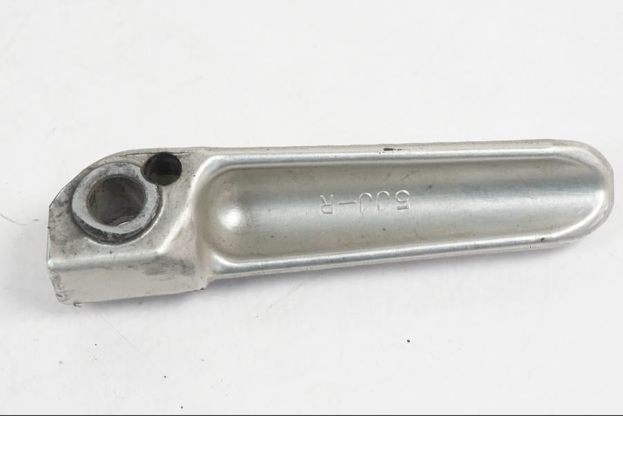 Vänster sida på Fotpinne från en Yamaha YZF 1000 R1 -2007 motorcykel.