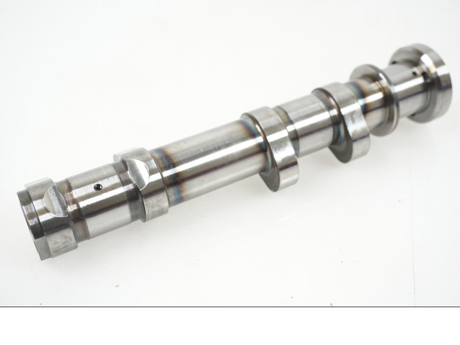 Framsidan på Kamaxel från en BMW F 850 GS -2019 motorcykel.