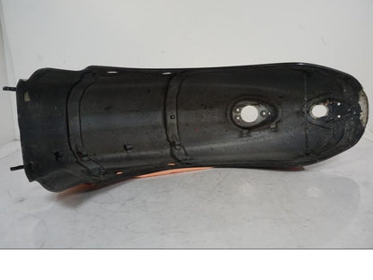 Extrabild3 på <p>Bakskärm till Triumph Rocket III Touring.</p>

<p>En mindre repa finns se bild.</p> motorcykel.