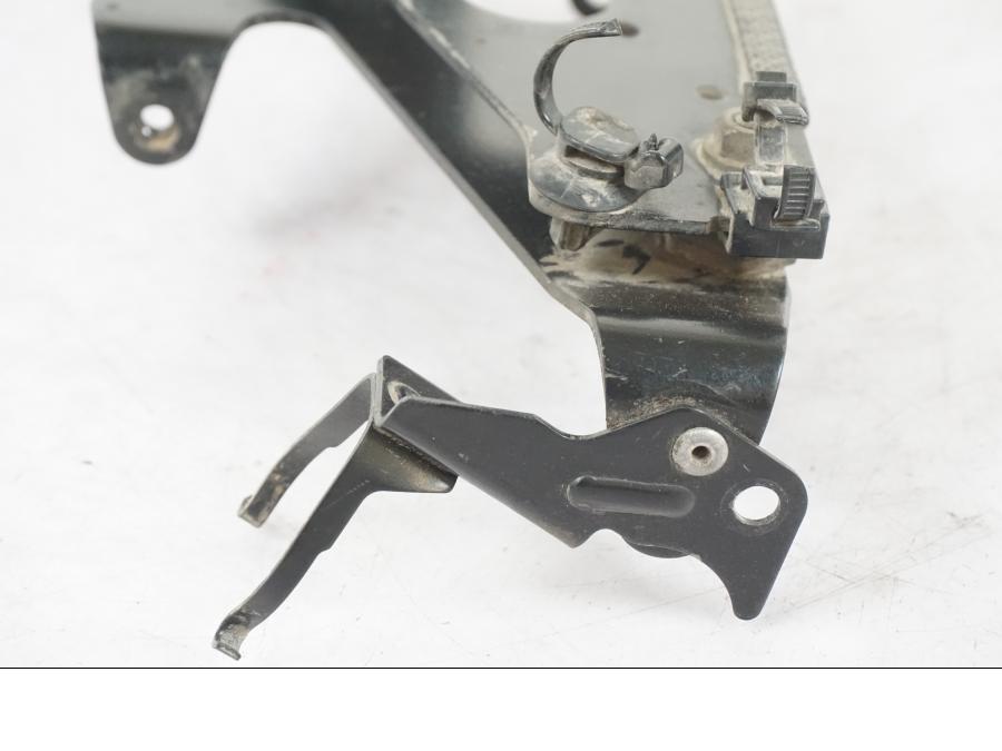 Höger sida på ABS Låda från en BMW R 1200 GSA -2012 motorcykel.