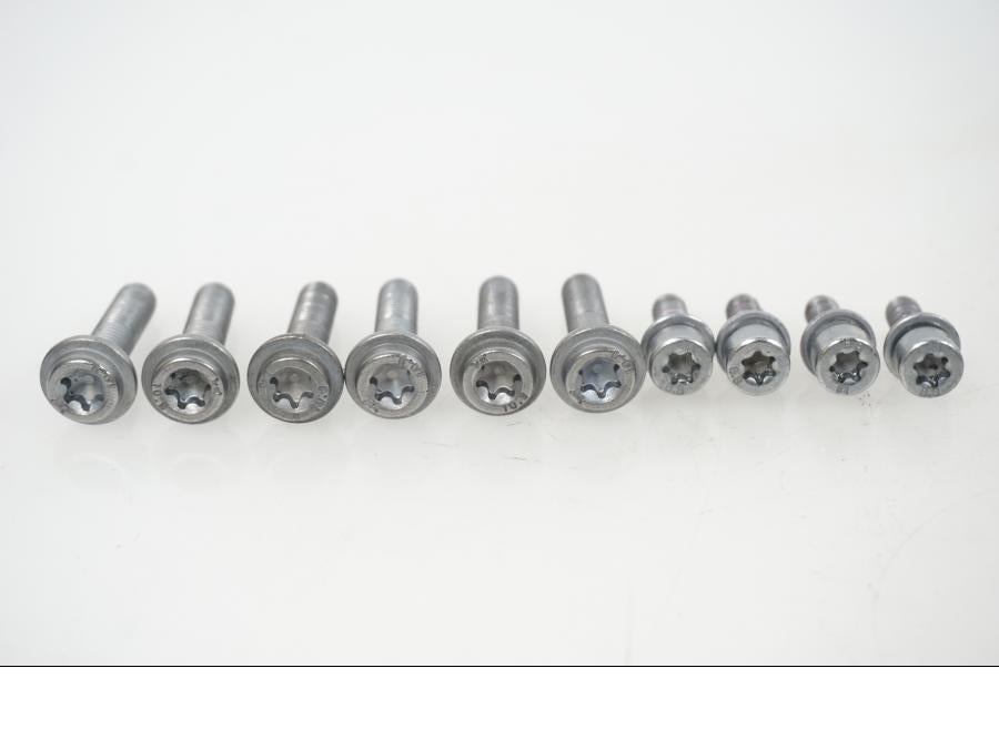 Extrabild4 på Skruv / Mutter etc från en BMW F 850 GS -2019 motorcykel.