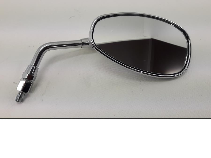 Framsidan på Backspegel från en Suzuki M 1800 -2008 motorcykel.