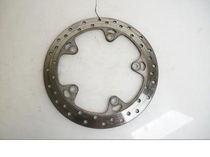 Baksidan på Bromsskiva från en BMW K 1200 S -2007 motorcykel.