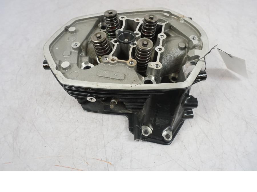 Framsidan på Topplock från en BMW R 1200 GS -2010 motorcykel.