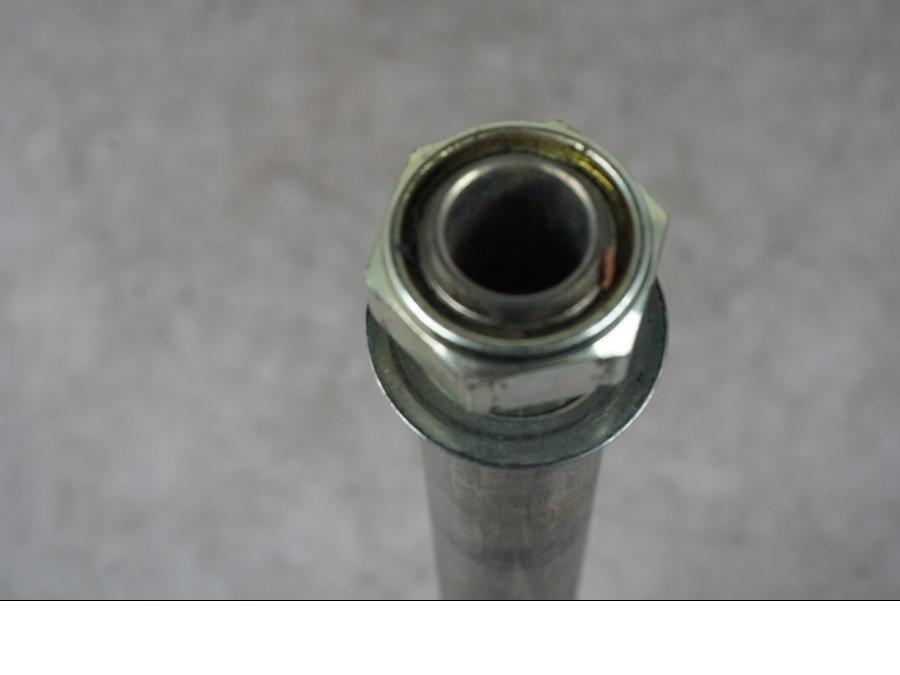 Vänster sida på Axel från en Yamaha MT-09 -2024 motorcykel.