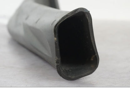 Höger sida på Luftburksnorkel från en BMW K 1600 GTL -2015 motorcykel.