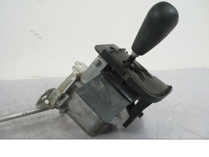 Vänster sida på Växelspak från en Suzuki LTA 750 XP E -2009 motorcykel.