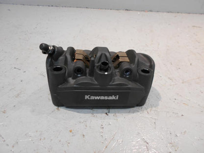 Framsidan på Bromsok från en Kawasaki Ninja H2 -2018 motorcykel.