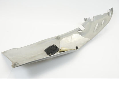 Vänster sida på Bakvinge från en Aprilia Pegaso 650 -1997 motorcykel.