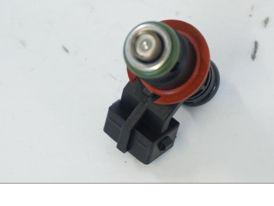 Snett uppifrån på Spridare från en Kymco Agility 125 -2019 scooter.