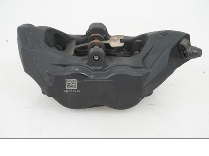 Vänster sida på Bromsok från en H-D Adventure Pan America Special RA1250S -2021 motorcykel.