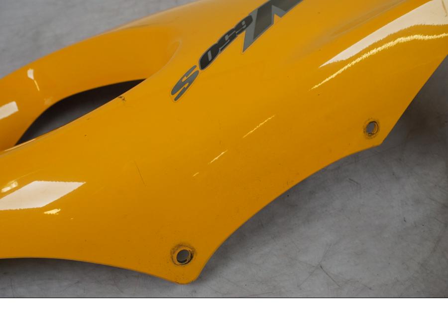 Extrabild3 på Toppkåpa från en Suzuki SV 650 -1999 motorcykel.