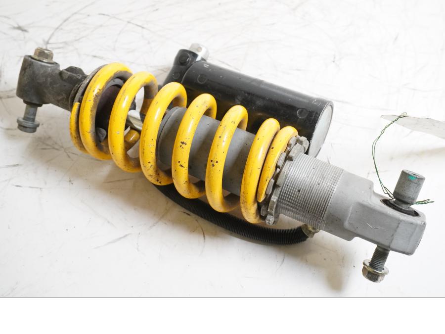 Framsidan på Stötdämpare från en Triumph TT 600 -2001 motorcykel.