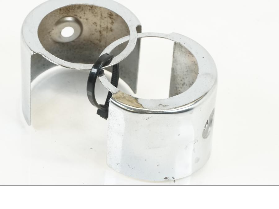 Höger sida på Gaffelbensskydd från en Yamaha XV 750 -1998 motorcykel.