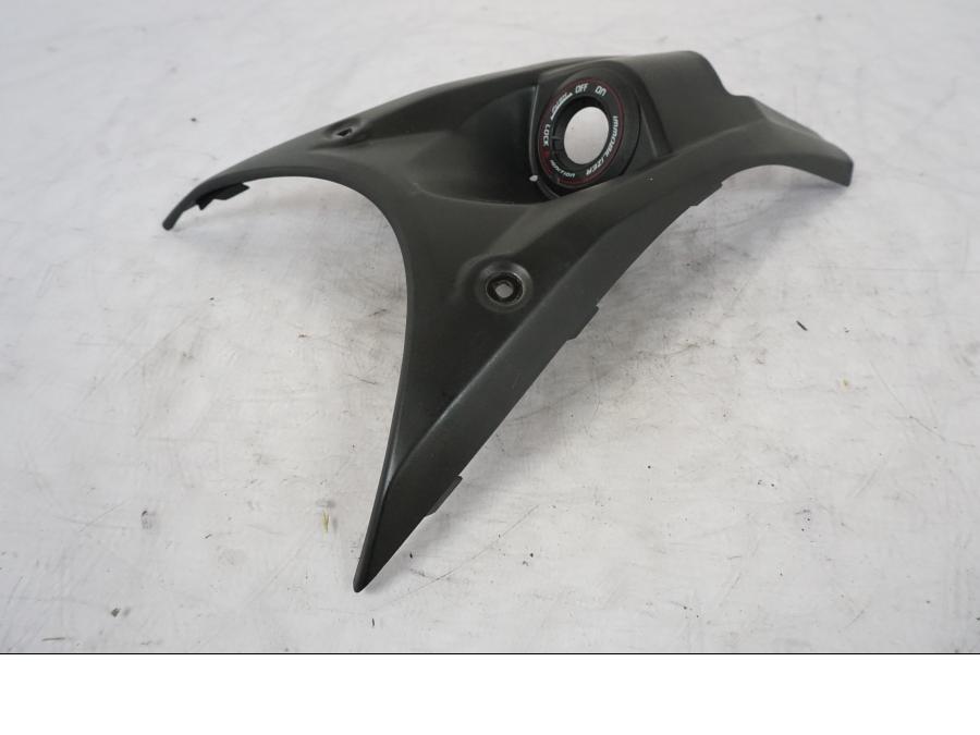 Framsidan på Tändningslåskåpa från en Kawasaki Z 800 -2014 motorcykel.